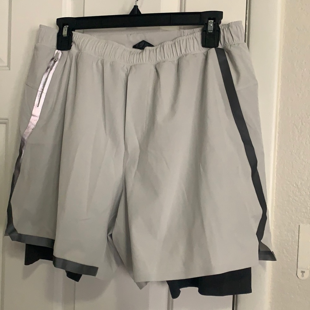 Light gray Lululemon surge shorts 7” BOLD LINER